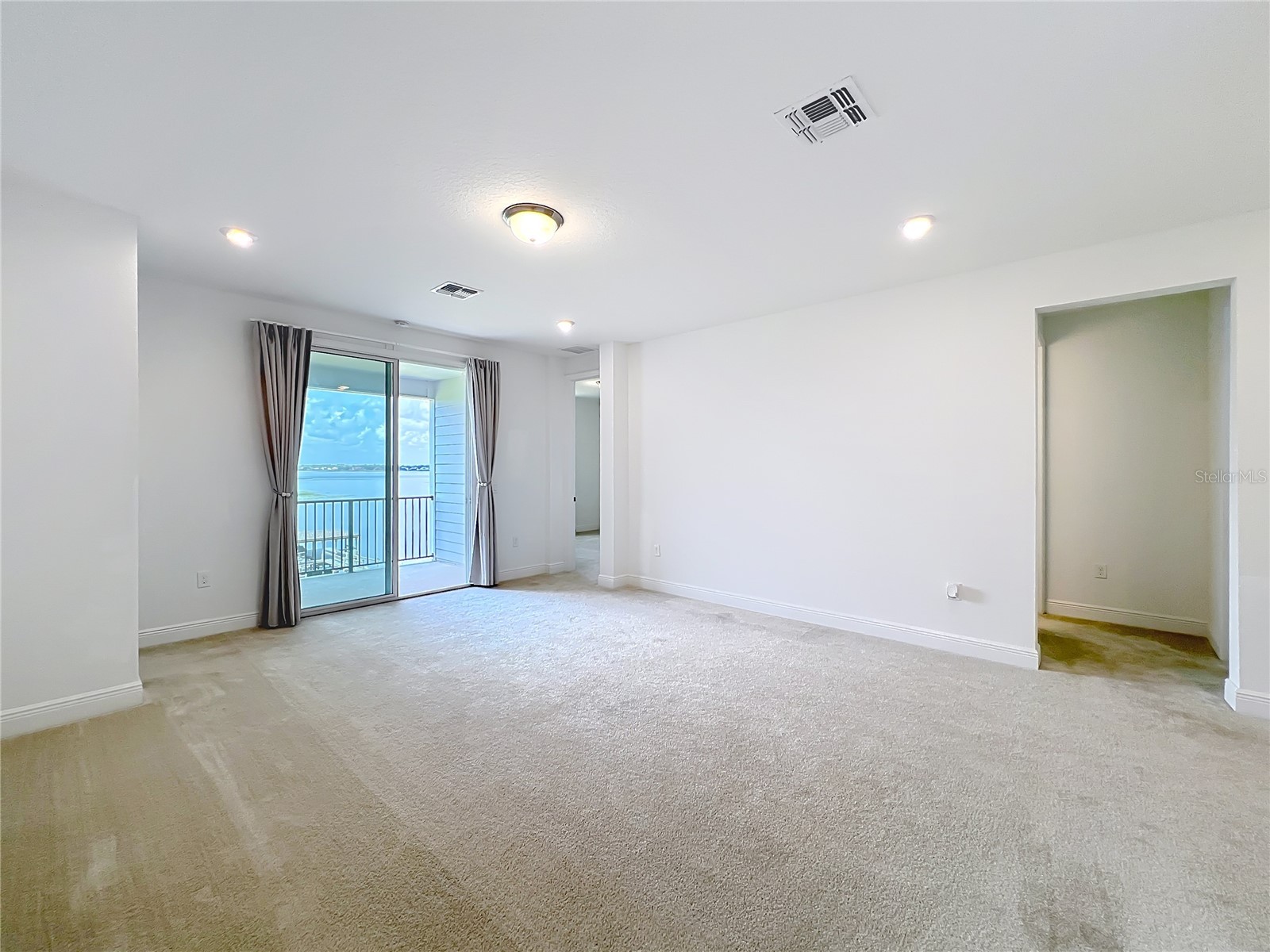 7398 Alpine Butterfly Ln Orlando FL 32819 O6425283 image45