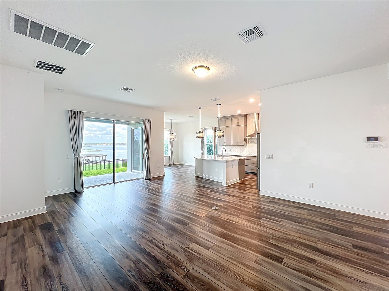 7398 Alpine Butterfly Ln Orlando FL 32819 O6425283 image76