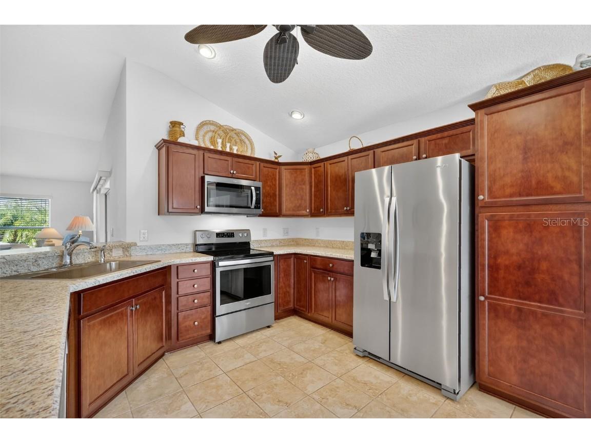 7399 SE 169th Cote Loop The Villages FL 32162 G5103680 image5