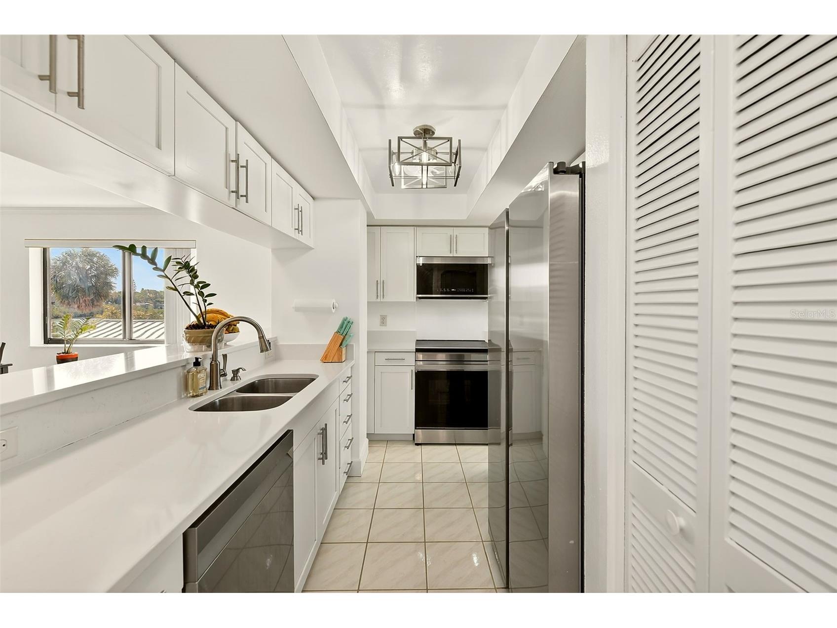 74 Gulf Boulevard #1B Indian Rocks Beach FL 33785 TB8493246 image18