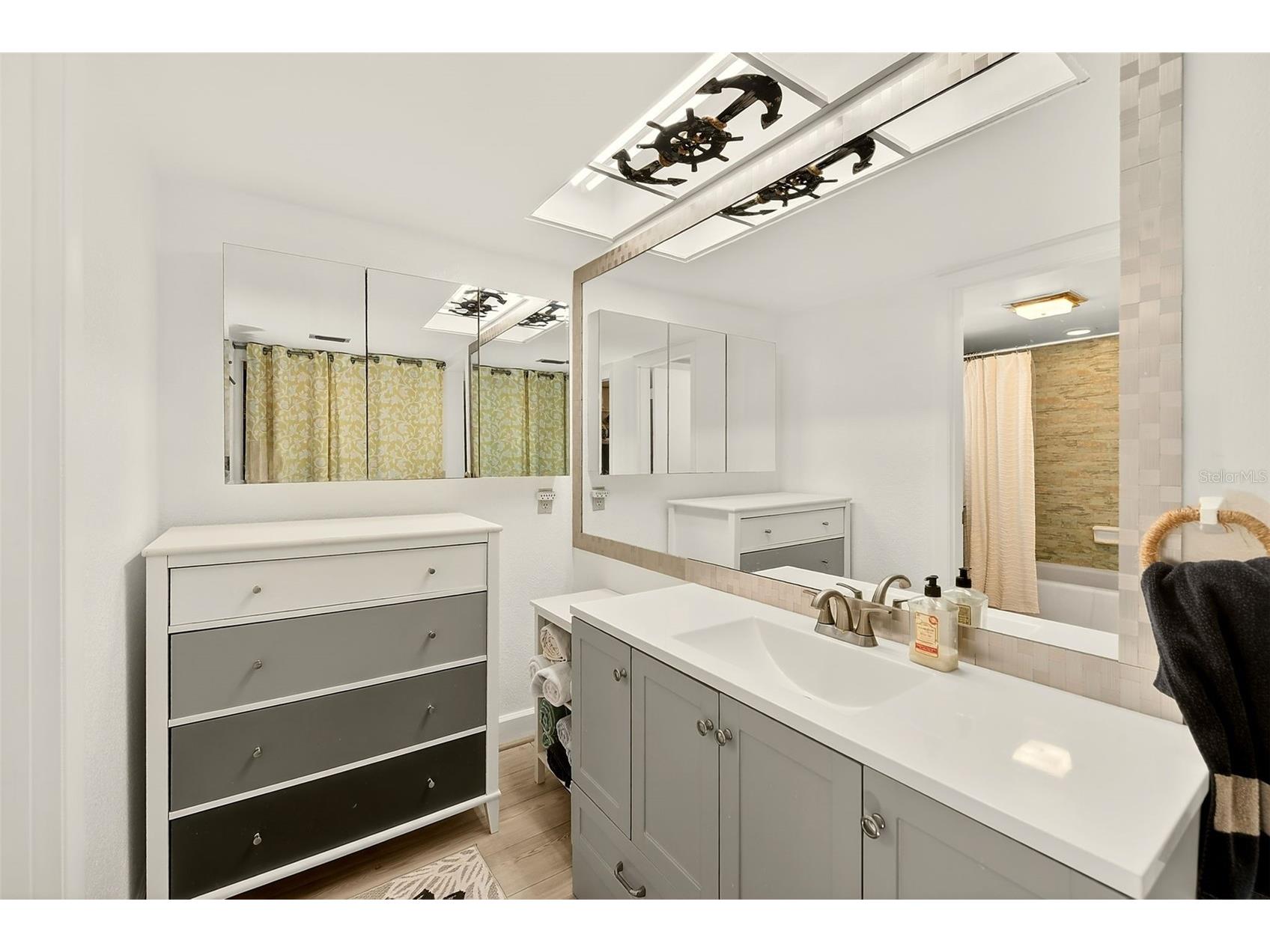 74 Gulf Boulevard #1B Indian Rocks Beach FL 33785 TB8493246 image27