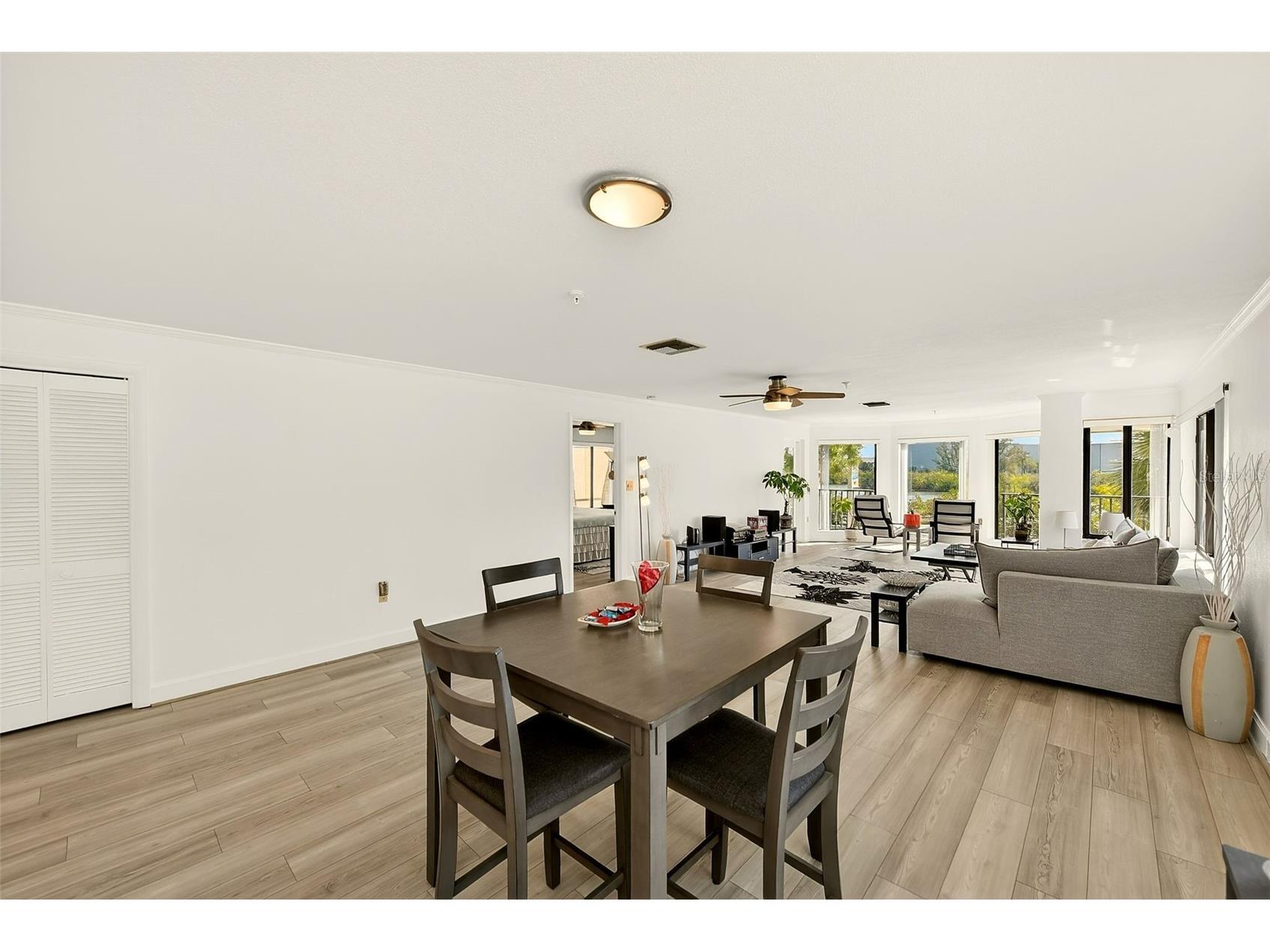 74 Gulf Boulevard #1B Indian Rocks Beach FL 33785 TB8493246 image7