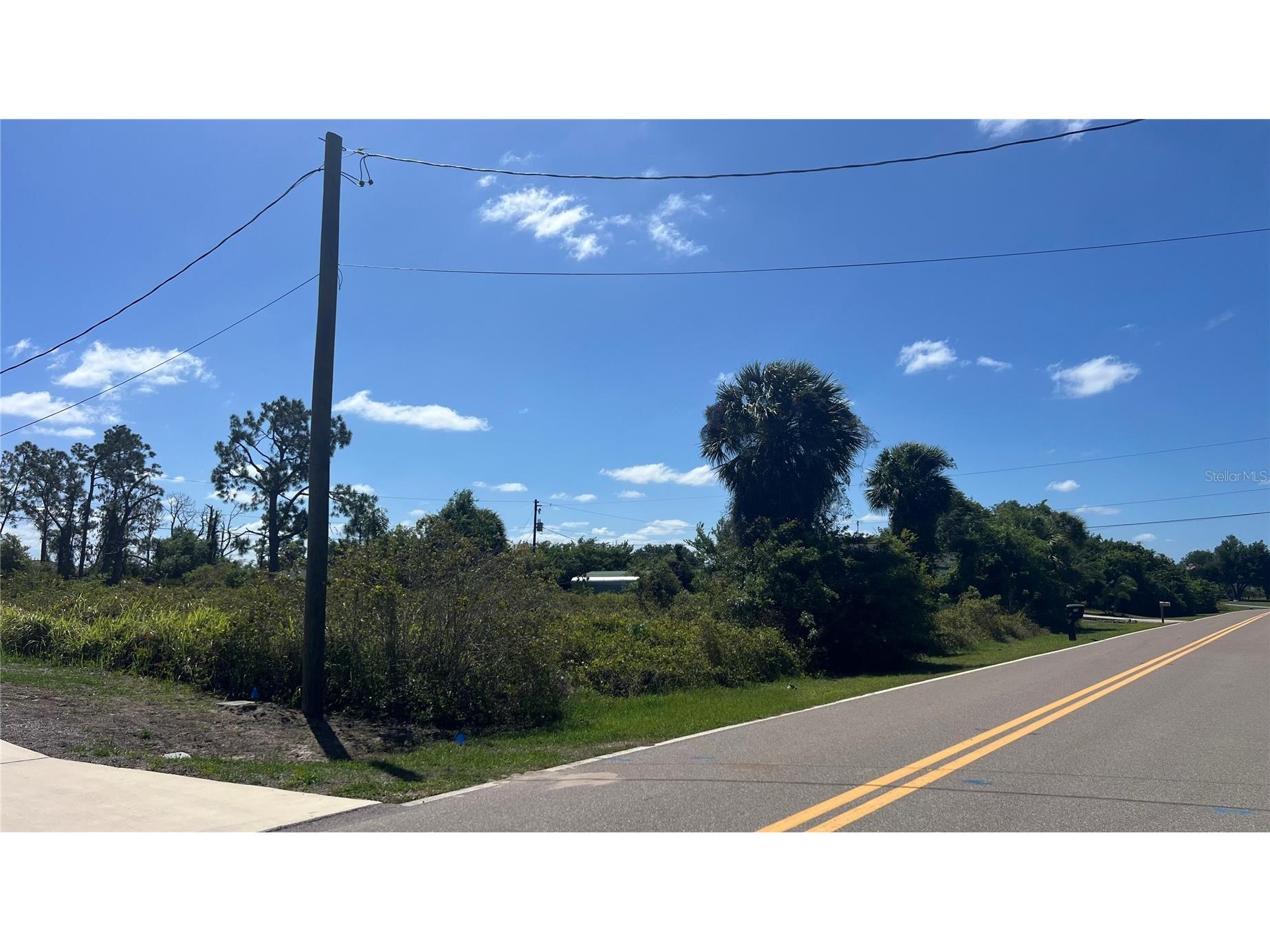 74 Macarthur Drive Port Charlotte FL 33954 C7524645 image2