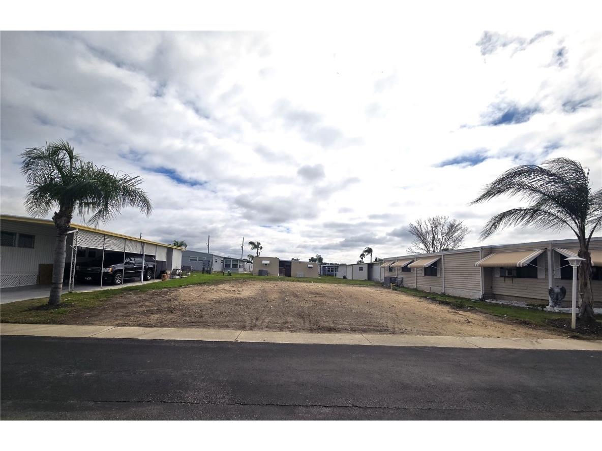 74 Rachel Drive Tarpon Springs FL 34689 TB8355292 image1