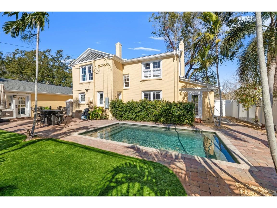 740 13th Avenue N Saint Petersburg FL 33701 TB8343190 image1