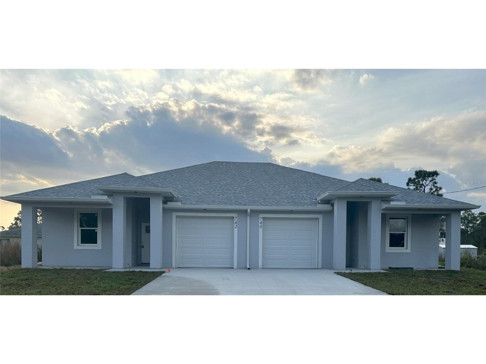 740-742 Eisenhower Boulevard Lehigh Acres FL 33974 W7861149 image1