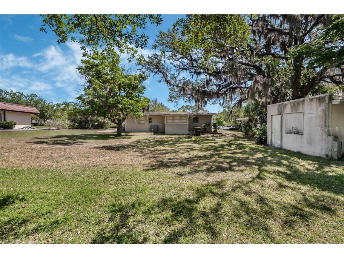 740 Lake Avenue Clermont FL 34711 G5095405 image30