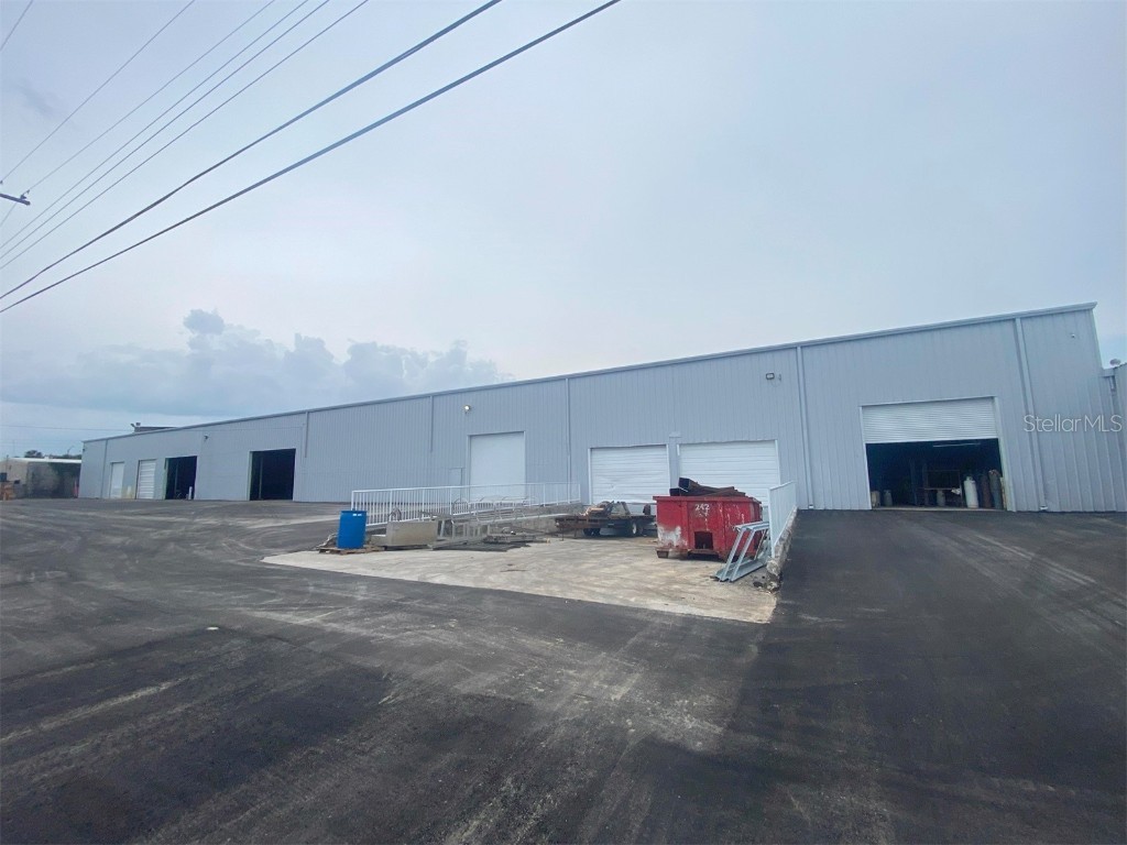 740 NE 45th Street Oakland Park FL 33334 O6228368 image1