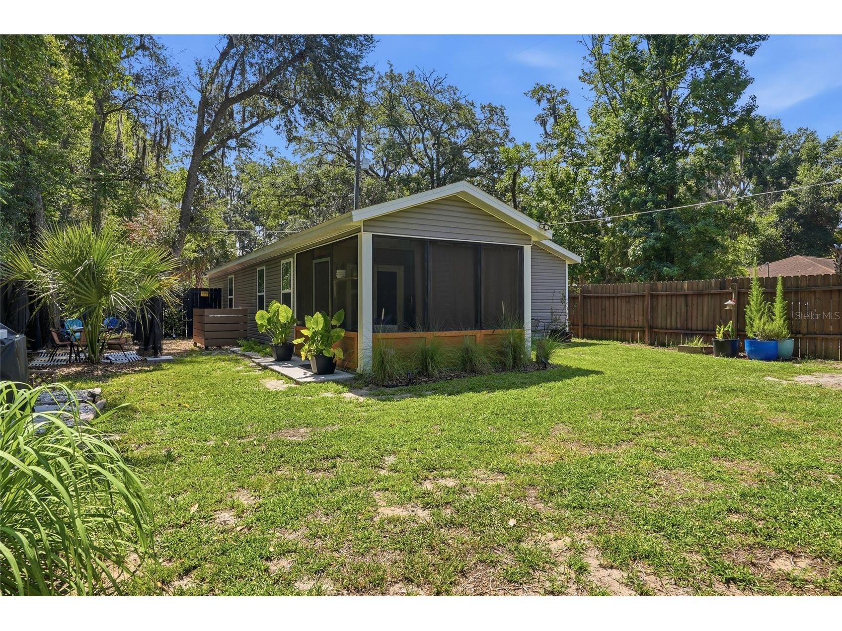 740 NW 8th Street Gainesville FL 32601 GC541576 image22
