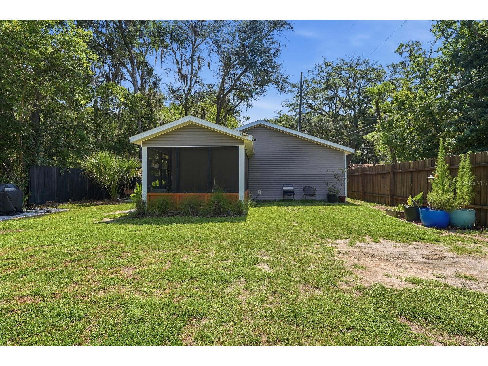 740 NW 8th Street Gainesville FL 32601 GC541576 image23