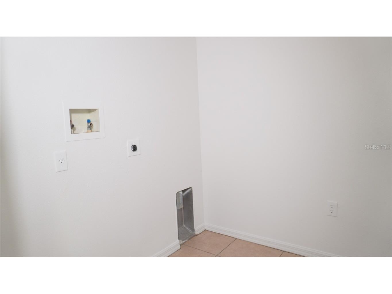 740 Paris Drive Kissimmee FL 34759 O6359150 image30