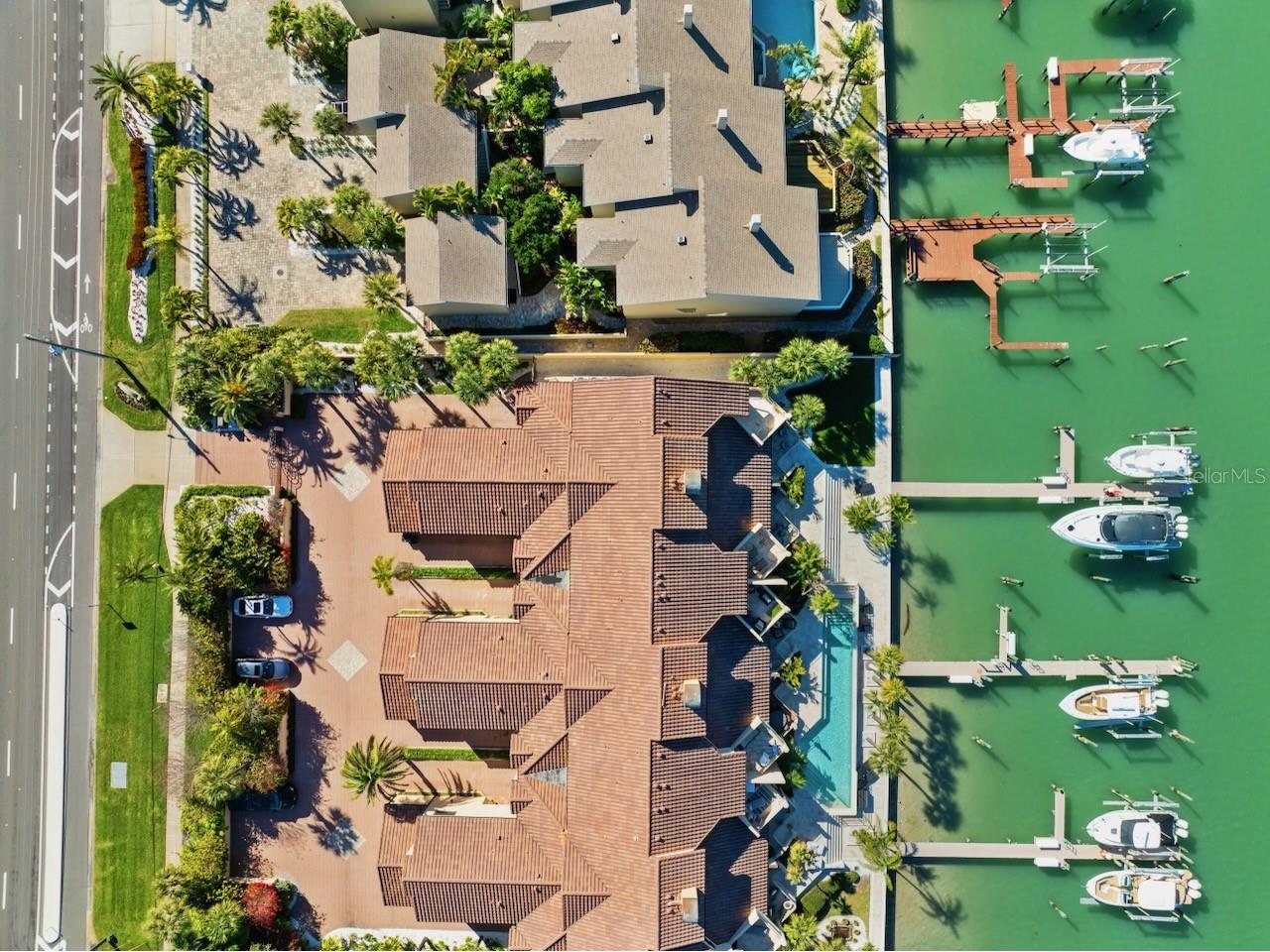 740 Pinellas Bayway S Tierra Verde FL 33715 - GRAND CANAL TB8469417 image2