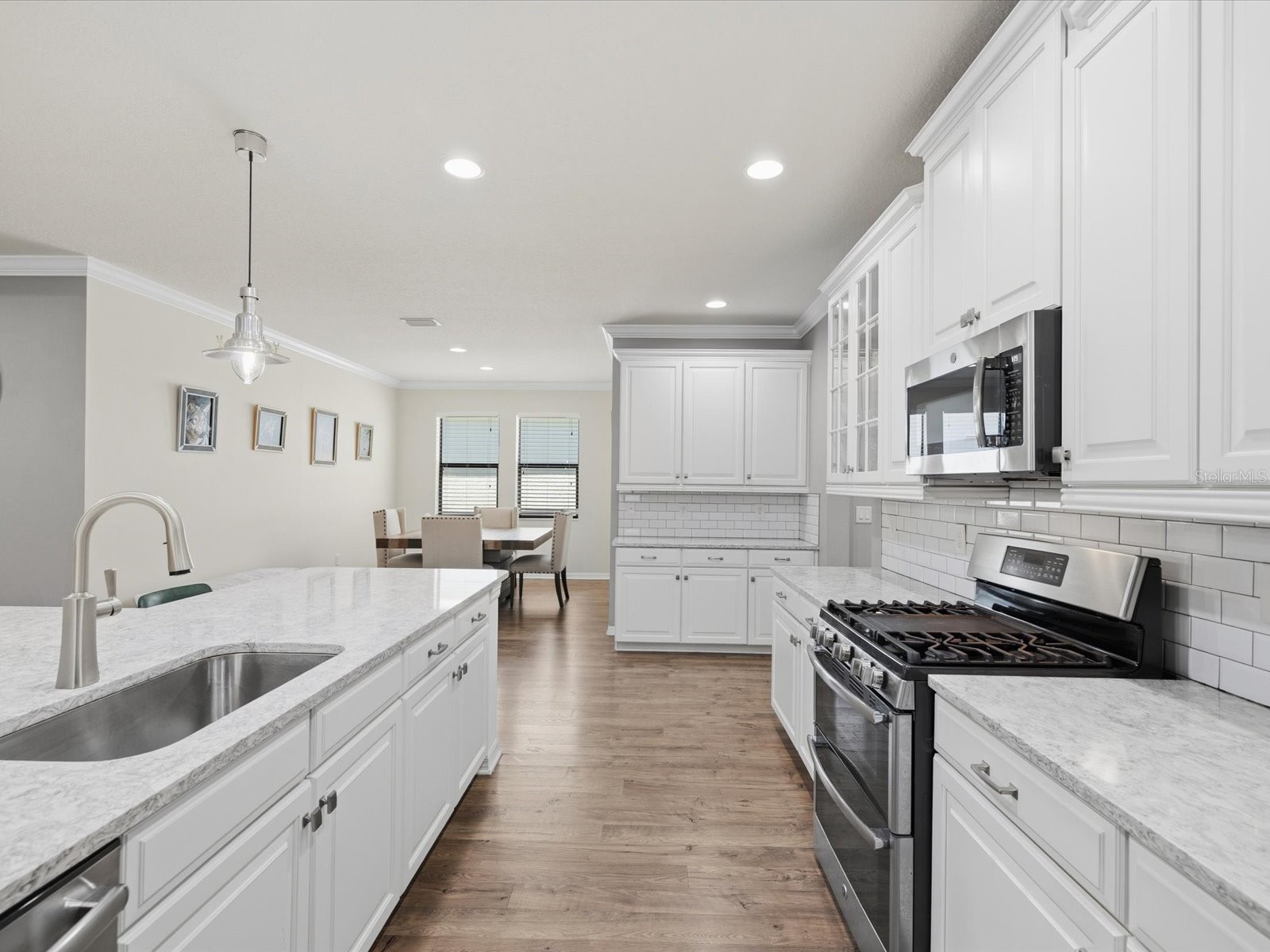 740 Rosemary Circle Bradenton FL 34212 TB8503410 image3