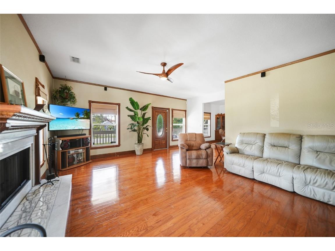 740 W Virginia Avenue Punta Gorda FL 33950 C7508476 image10