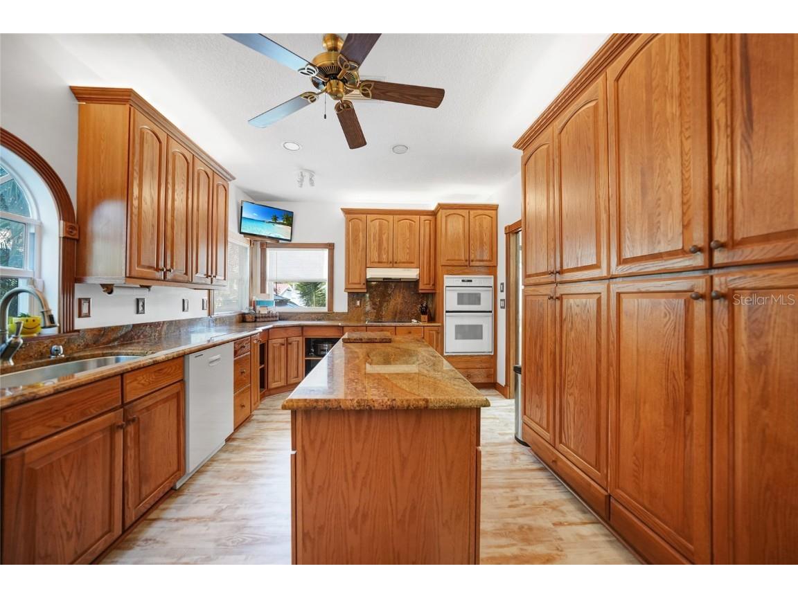 740 W Virginia Avenue Punta Gorda FL 33950 C7508476 image13