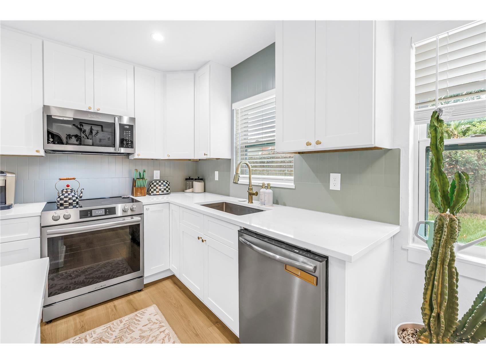 7400 19th Avenue N Saint Petersburg FL 33710 TB8510168 image32