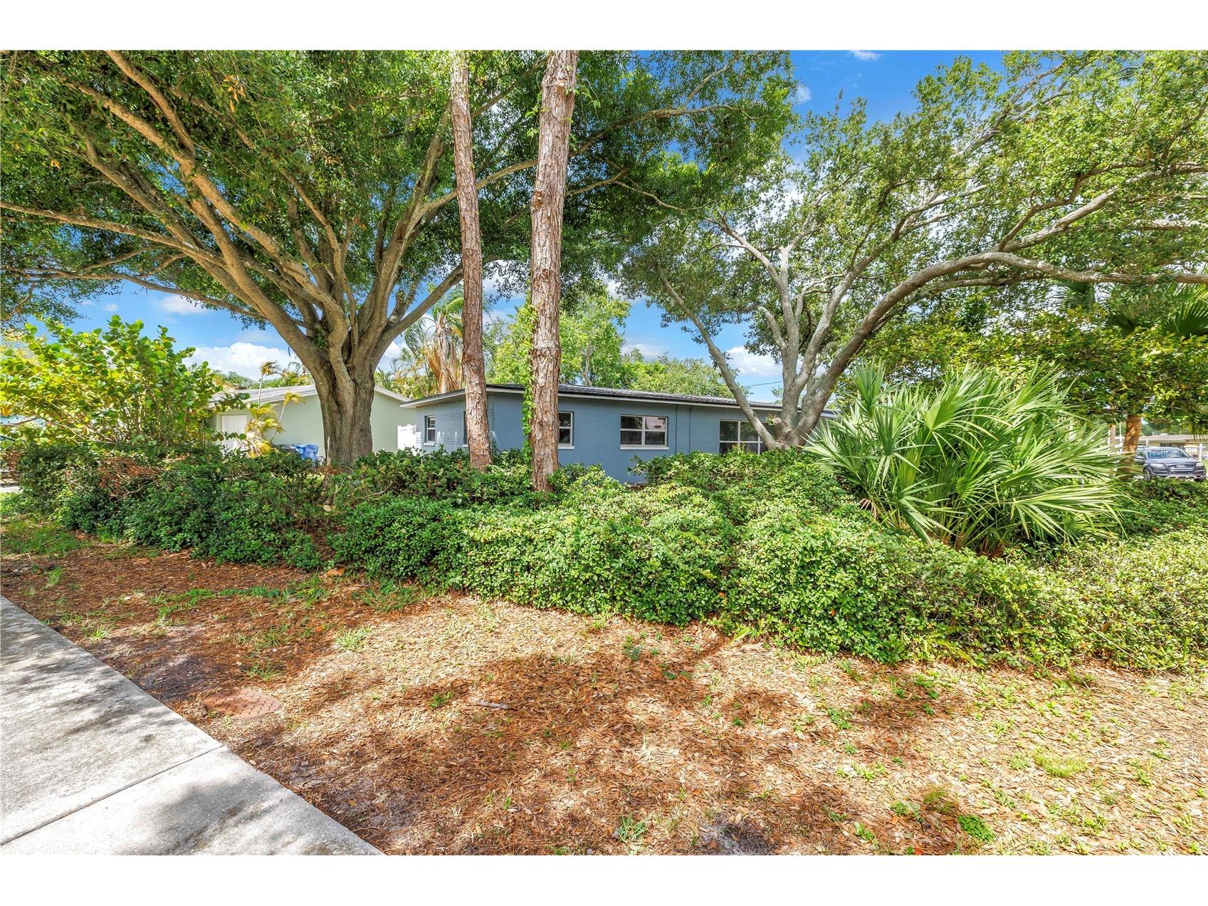 7400 19th Avenue N Saint Petersburg FL 33710 TB8510168 image6