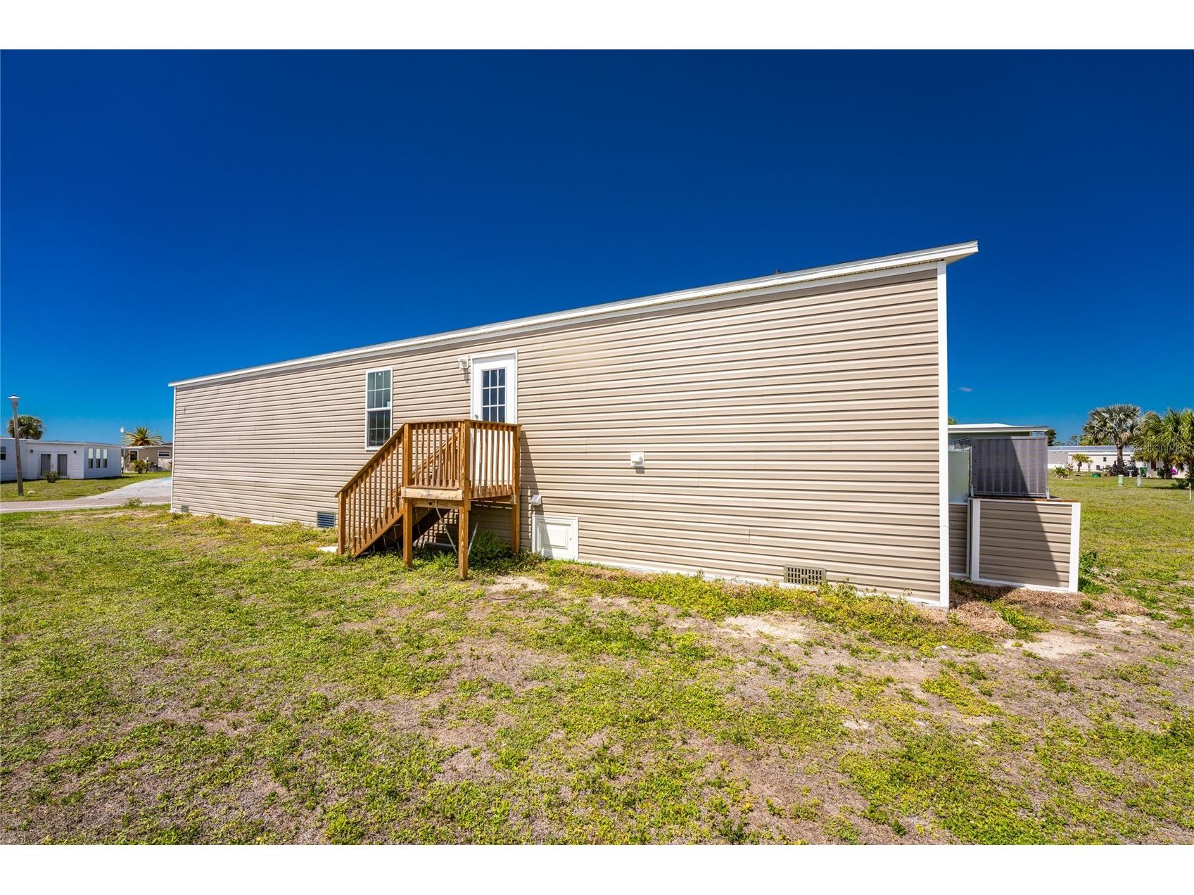 7400 Beckley Street Port Charlotte FL 33981 - BUTTERFORD WATERWAY C7523968 image20
