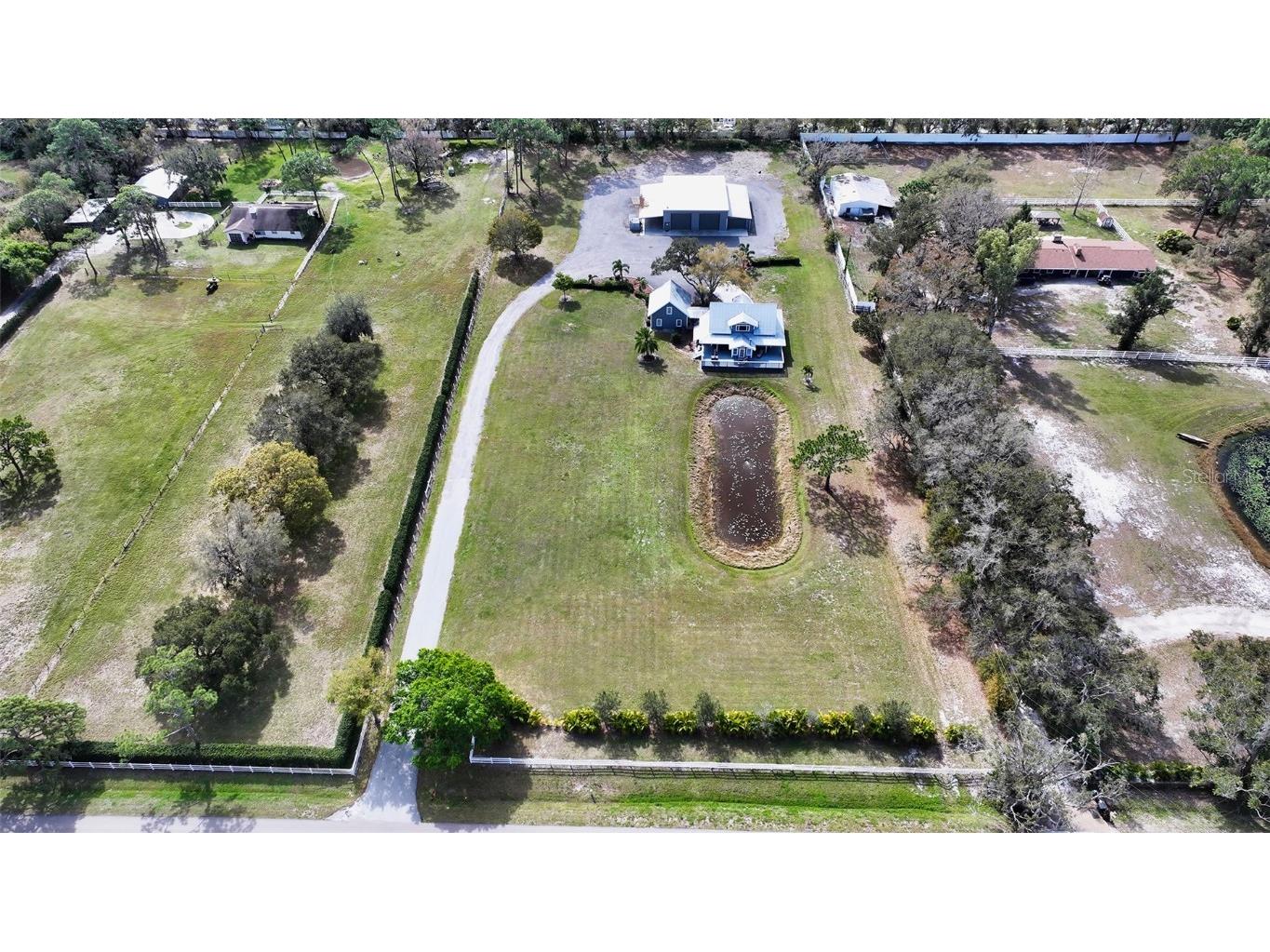 7400 Richardson Road Sarasota FL 34240 A4599579 image1