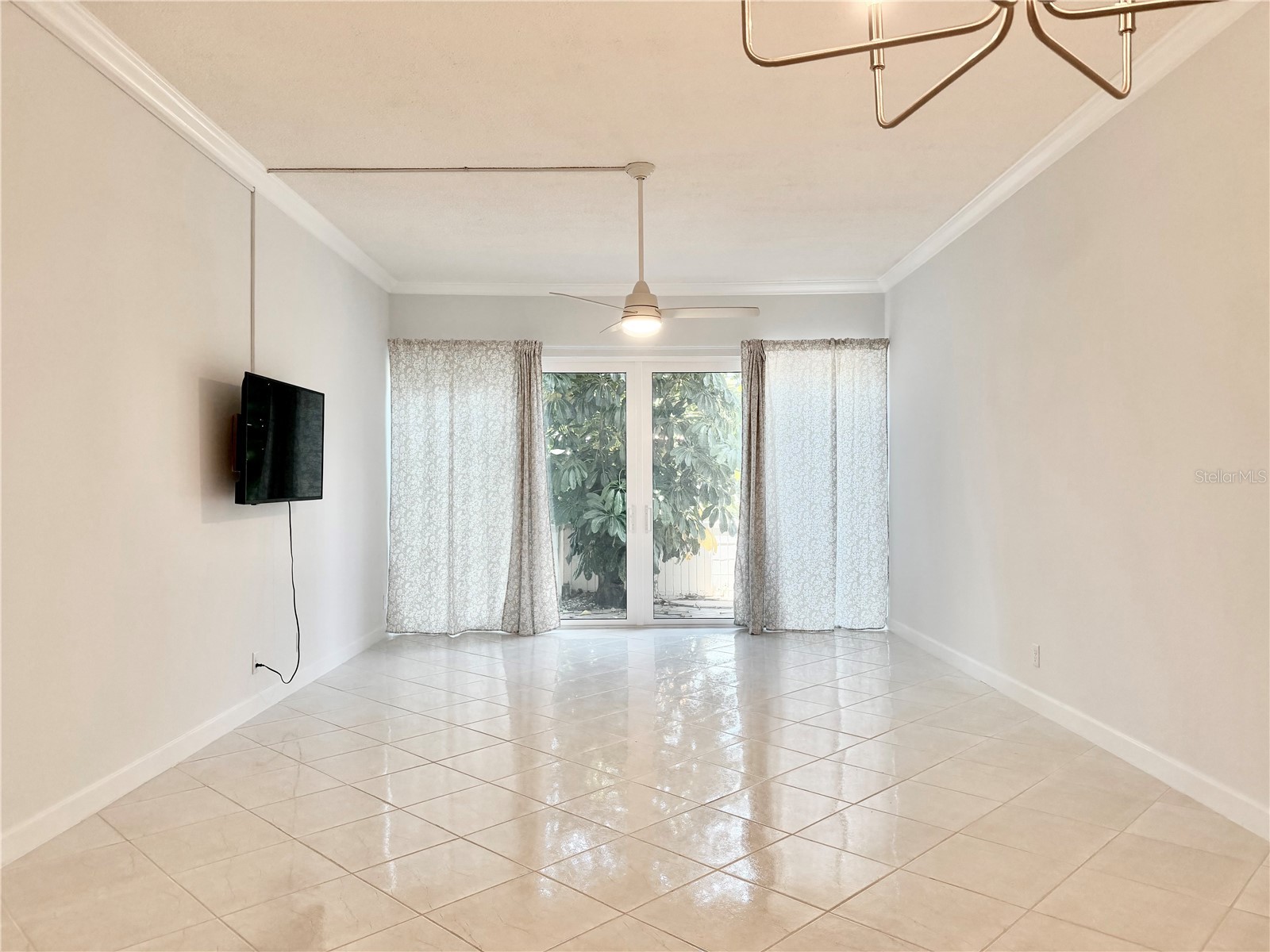7400 Sun Island Drive S #111 South Pasadena FL 33707 OM726914 image10