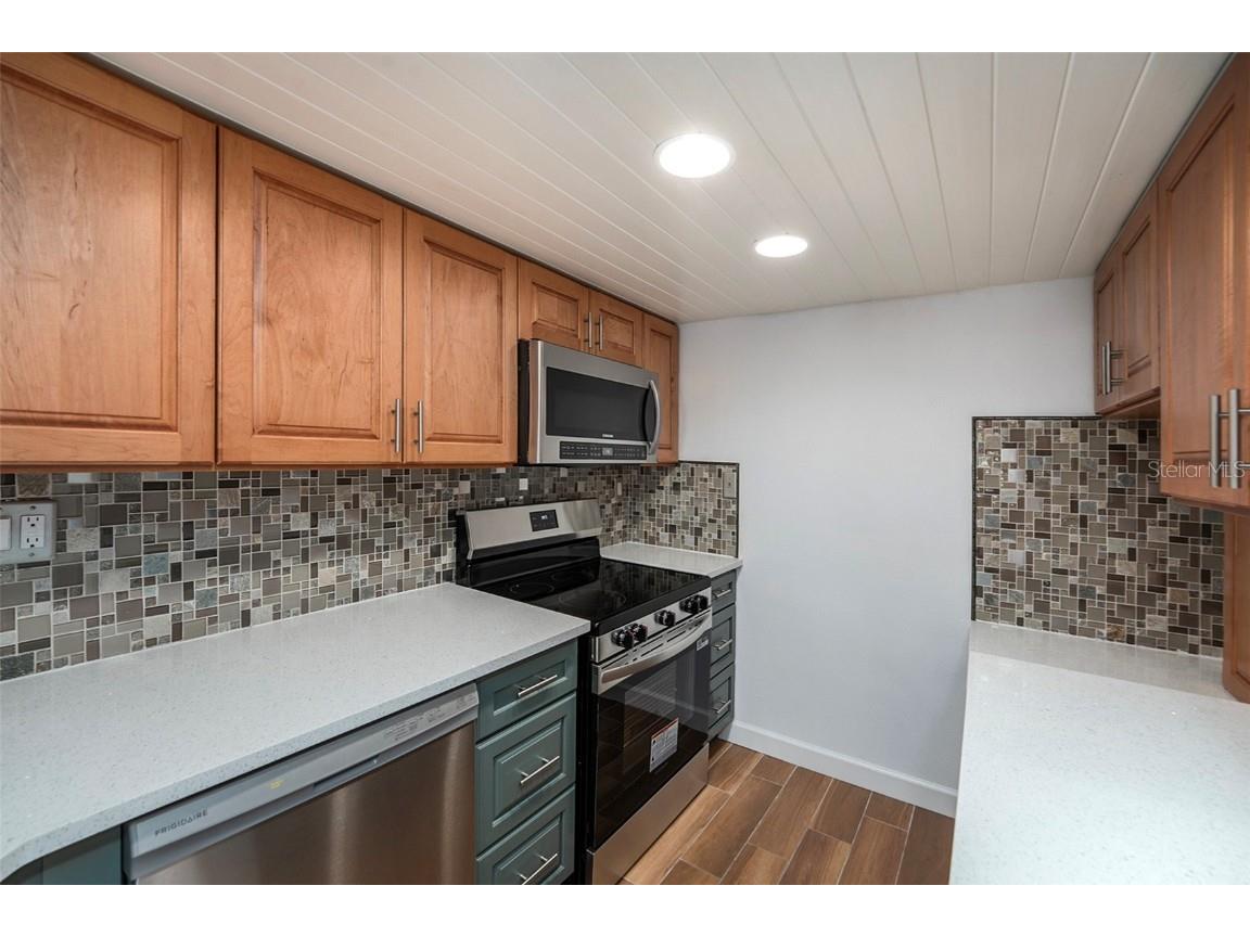 7400 Sun Island Drive S #111 South Pasadena FL 33707 - BOCA CIEGA BAY TB8444242 image7