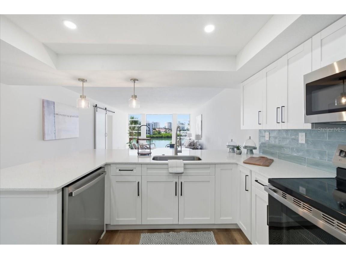 7400 Sun Island Drive S #202 South Pasadena FL 33707 TB8450519 image15