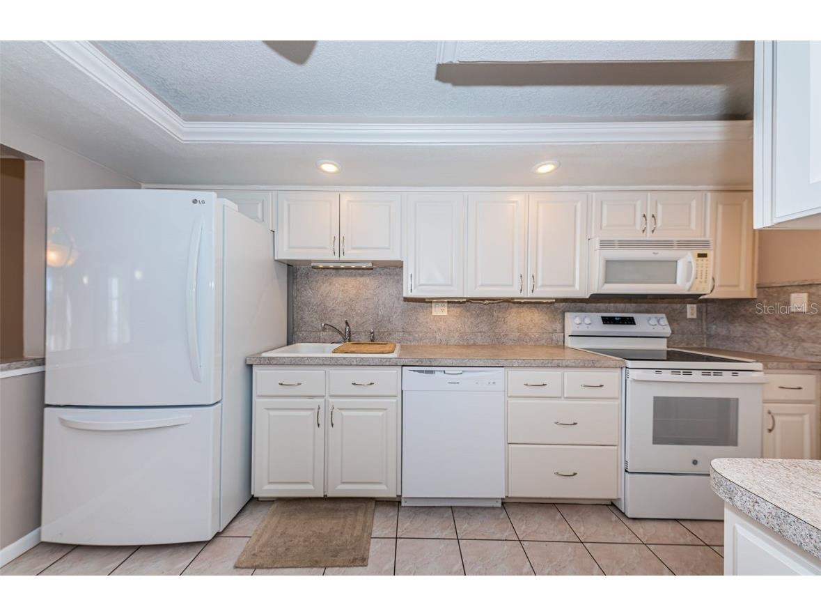 7400 Sun Island Drive S #311 South Pasadena FL 33707 TB8439675 image10