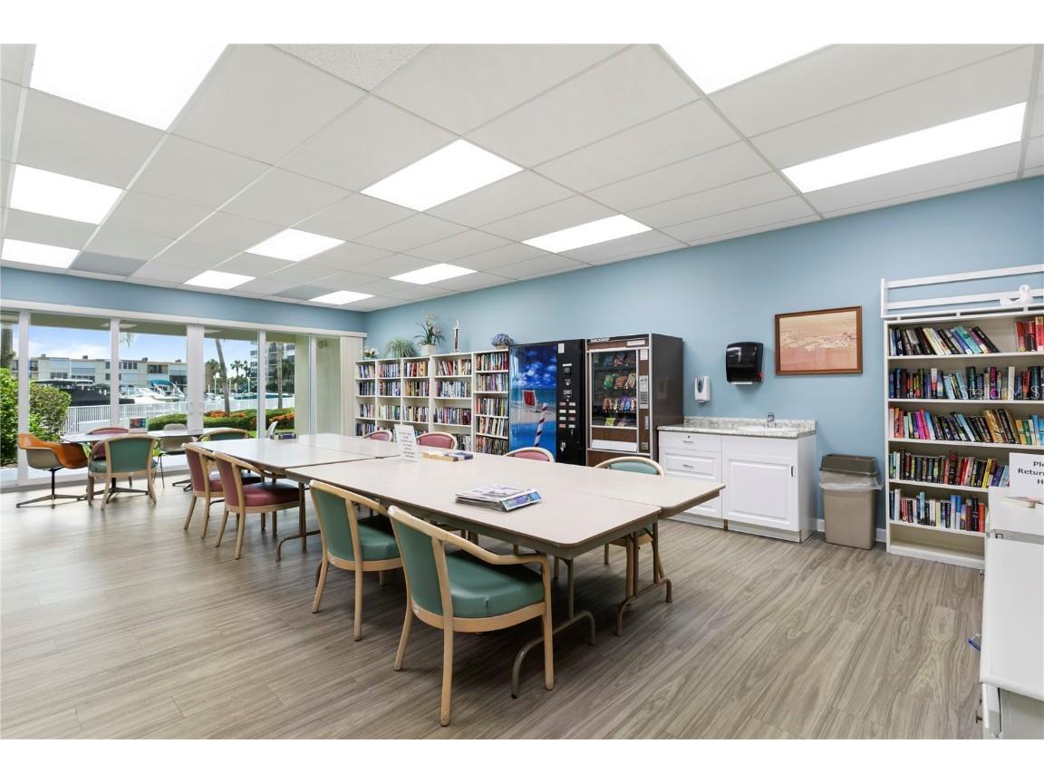 7400 Sun Island Drive S #407 South Pasadena FL 33707 TB8408781 image67