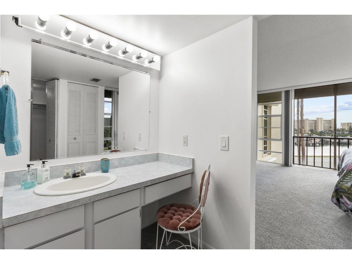 7400 Sun Island Drive S #412 South Pasadena FL 33707 - BOCA CIEGA BAY TB8429258 image32