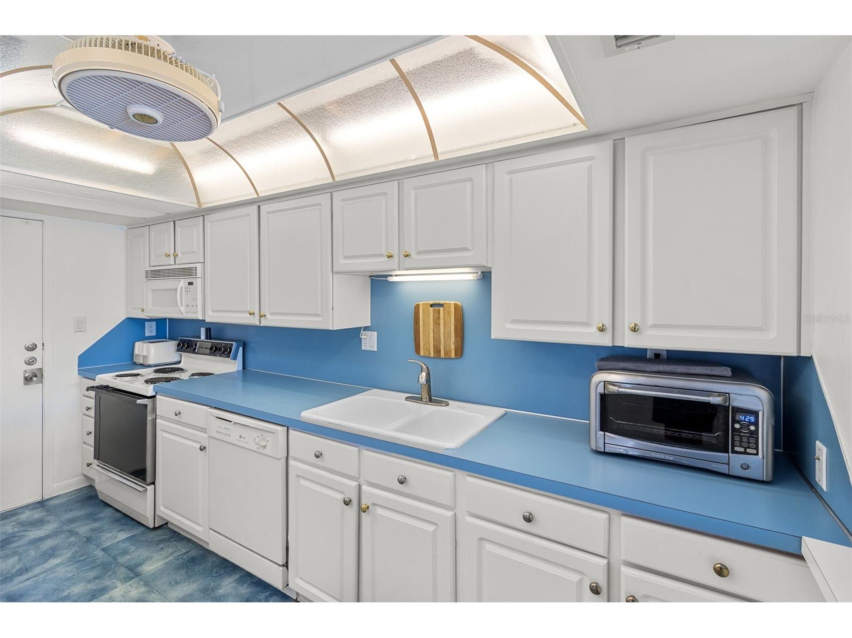7400 Sun Island Drive S #412 South Pasadena FL 33707 - BOCA CIEGA BAY TB8505327 image15