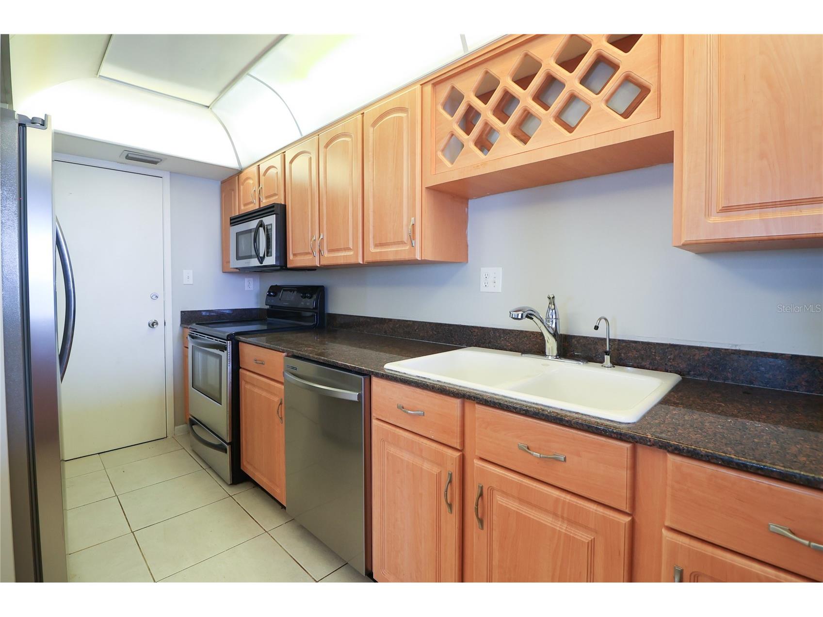 7400 Sun Island Drive S #501 South Pasadena FL 33707 - BOCA CIEGA BAY TB8430637 image5