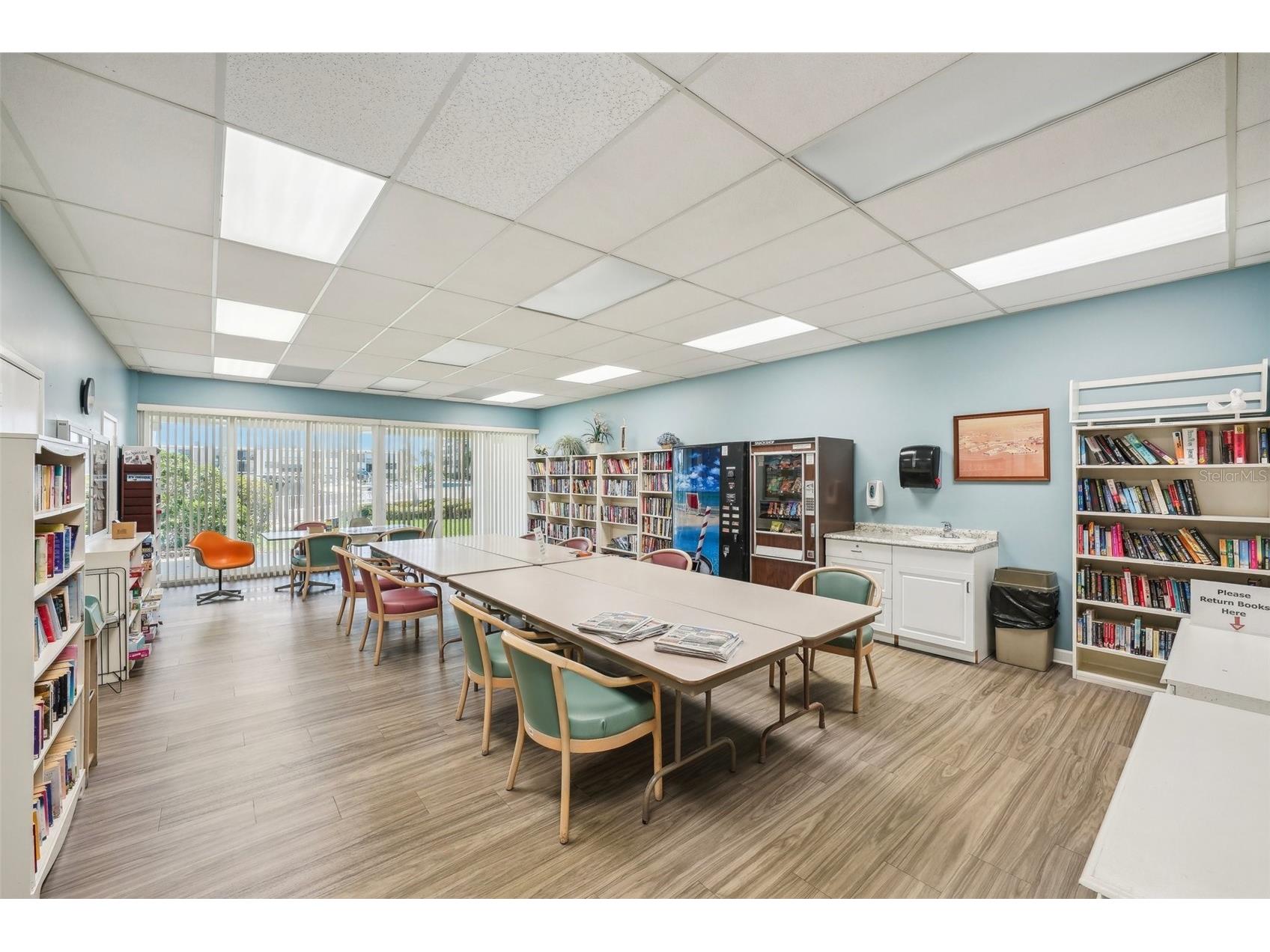 7400 Sun Island Drive S #802 South Pasadena FL 33707 TB8392932 image55