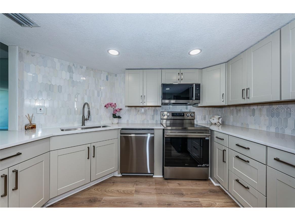 7400 Sun Island Drive S #806 South Pasadena FL 33707 - BOCA CIEGA BAY TB8450040 image23