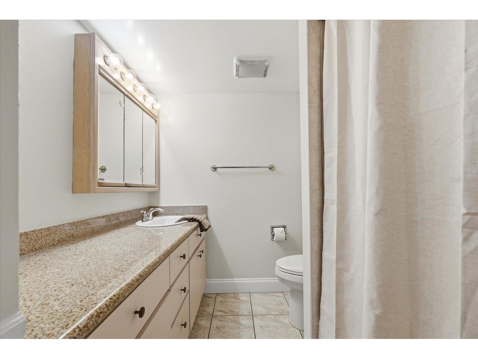 7400 Sun Island Drive S #810 South Pasadena FL 33707 TB8428703 image16