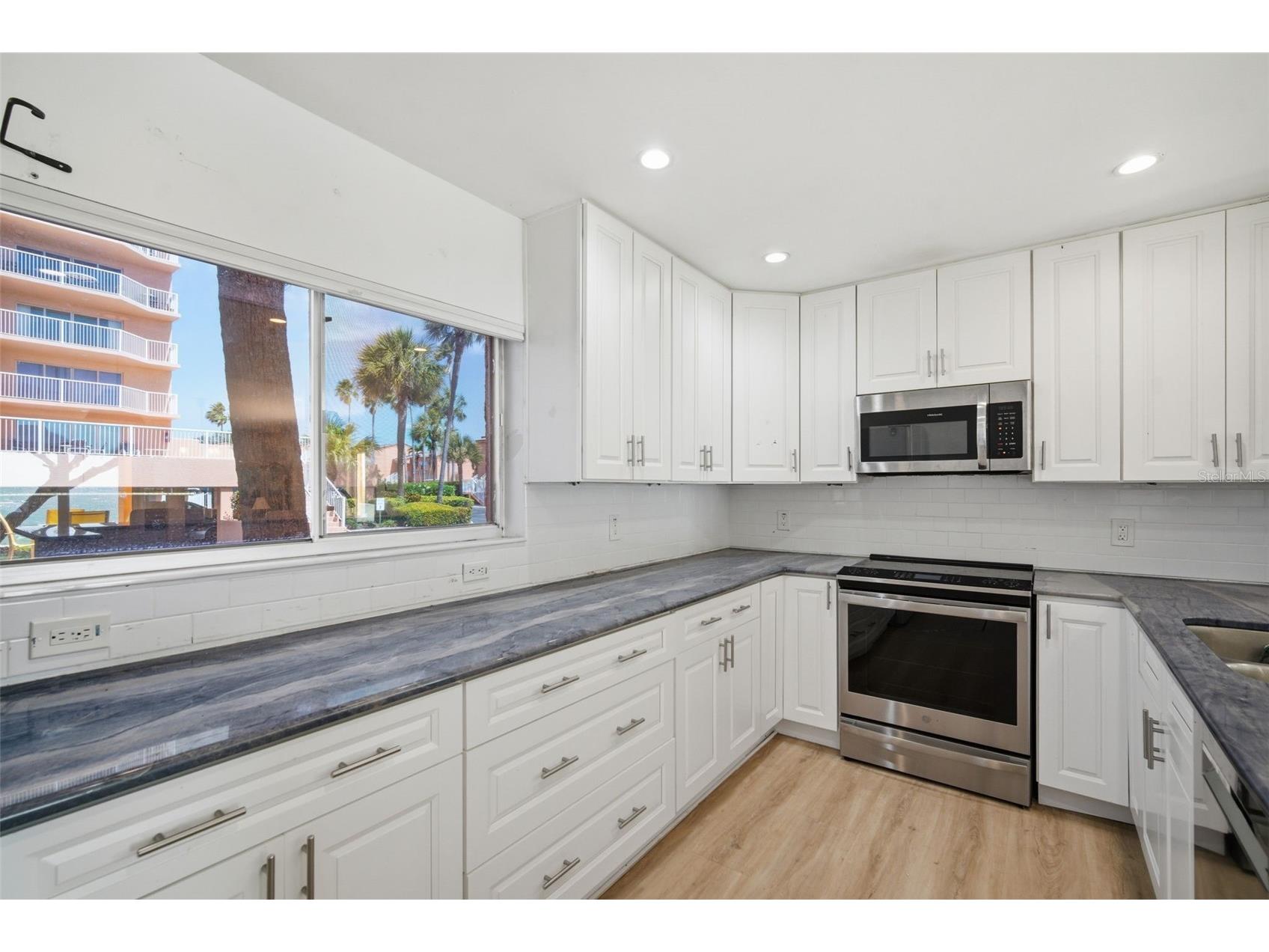 7400 Sunshine Skyway Lane S #121 Saint Petersburg FL 33711 - TAMPA BAY TB8500986 image6