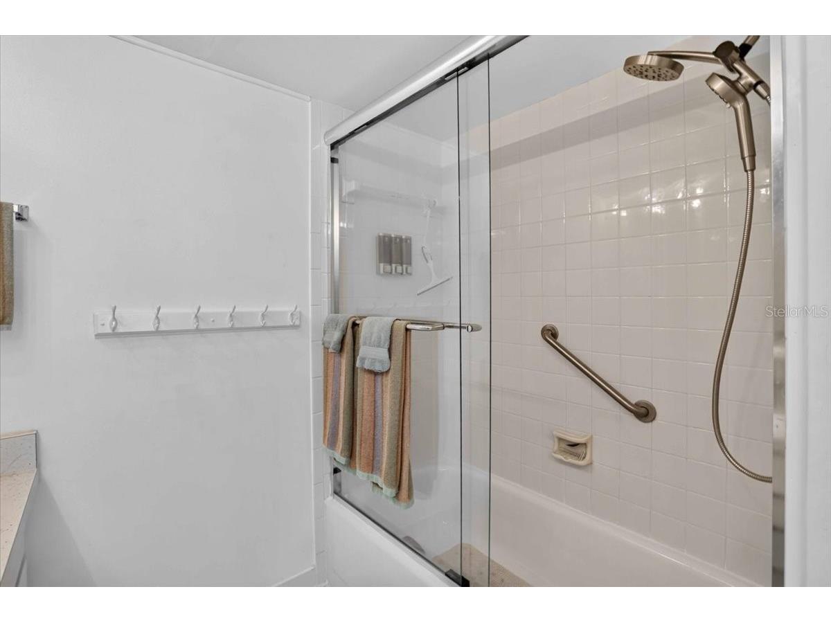 7400 Sunshine Skyway Lane S #126 Saint Petersburg FL 33711 - TAMPA BAY/GULF OF MEXICO TB8521305 image27