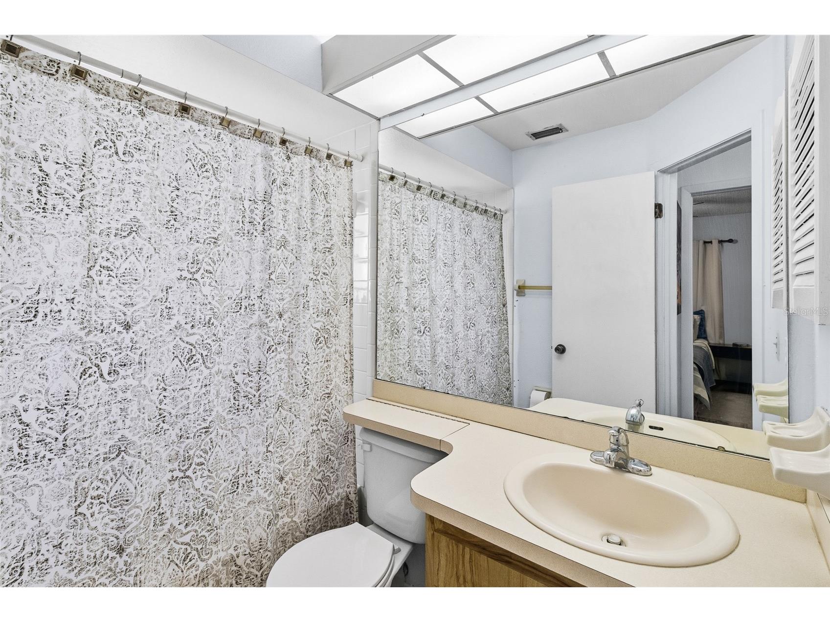 7401 121st Terrace Largo FL 33773 TB8467664 image25