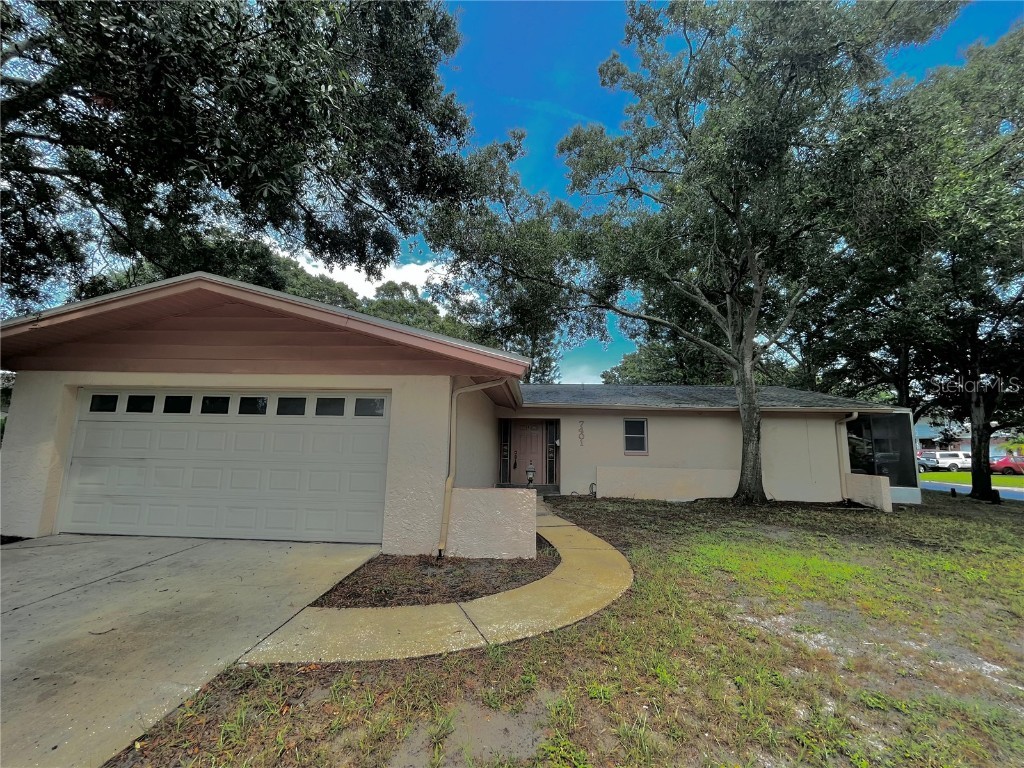 7401 21st Street N Saint Petersburg FL 33702 U8213121 image1