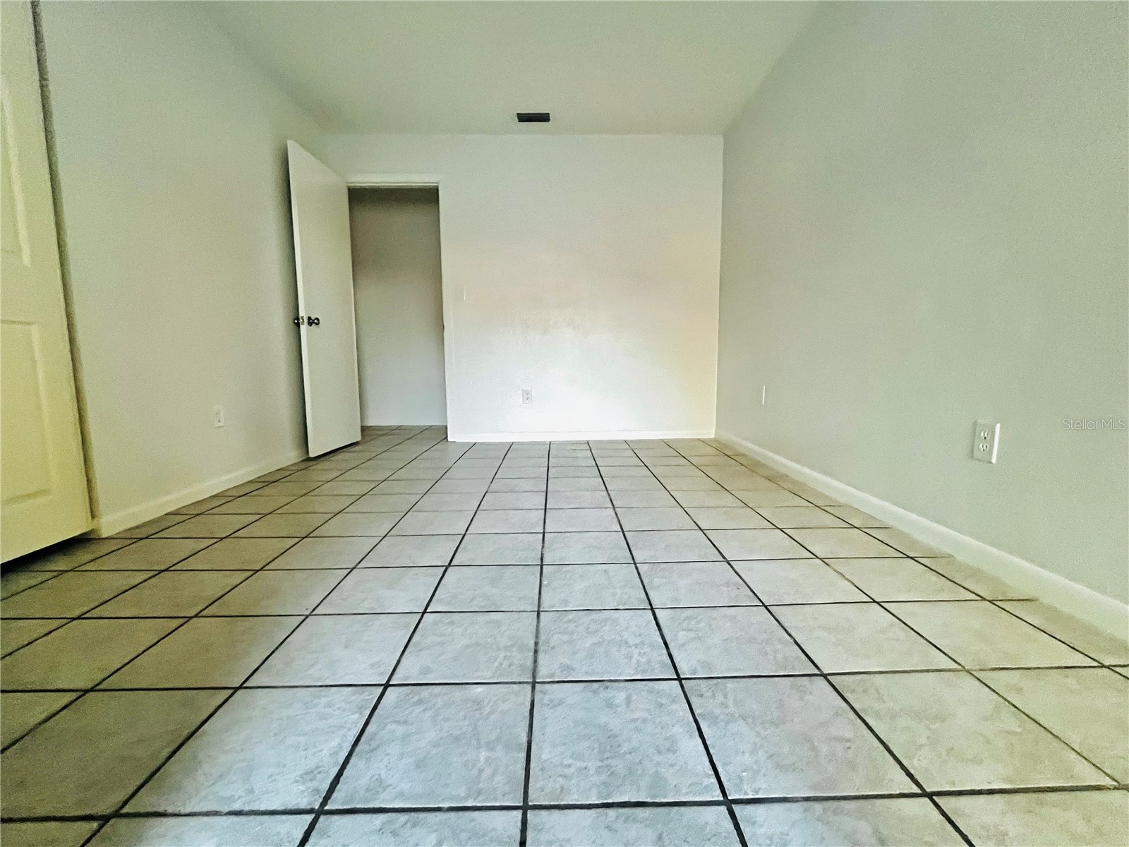 7401 21st Street N Saint Petersburg FL 33702 TB8448354 image28