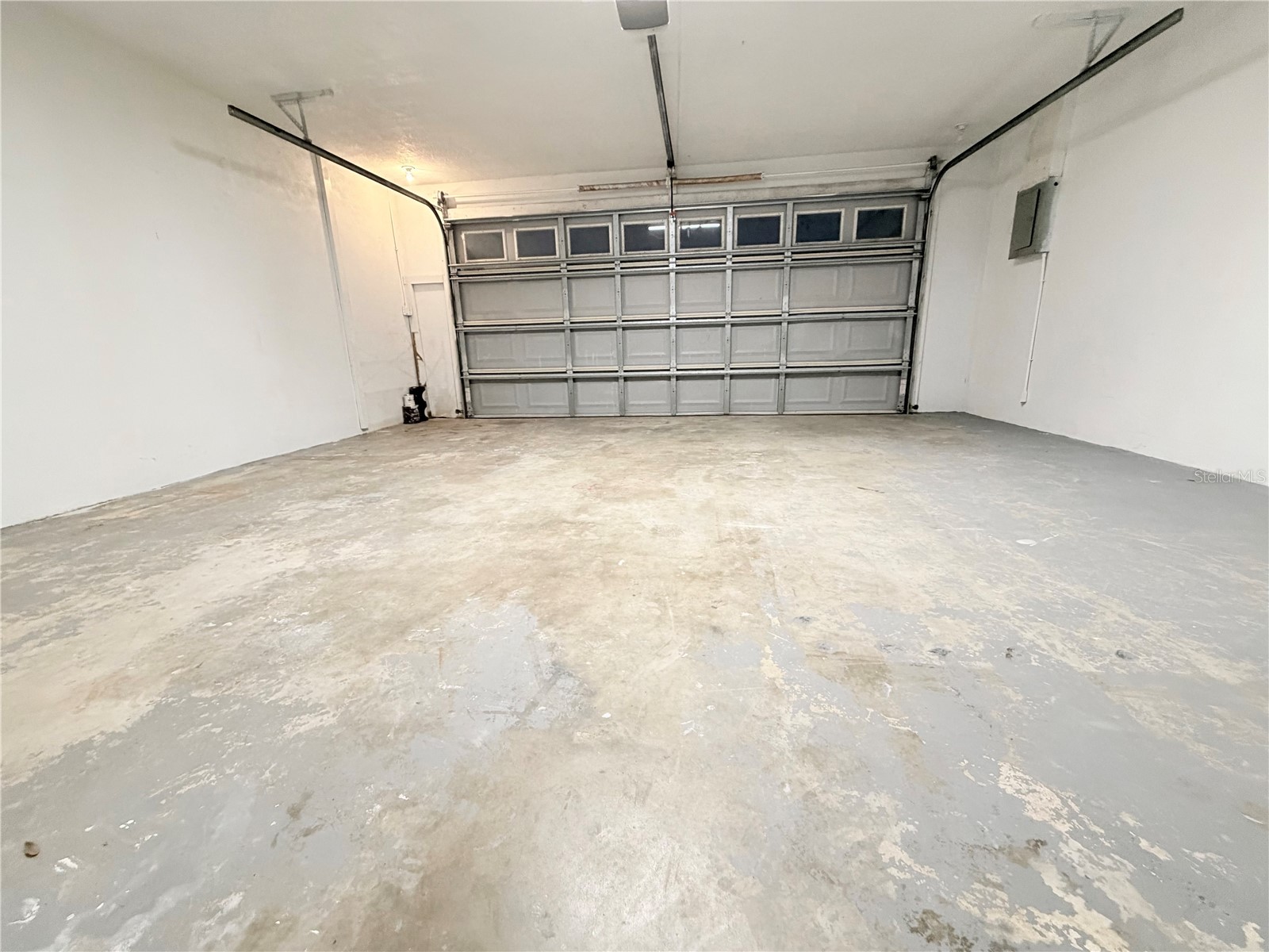 7401 21st Street N Saint Petersburg FL 33702 TB8448354 image35