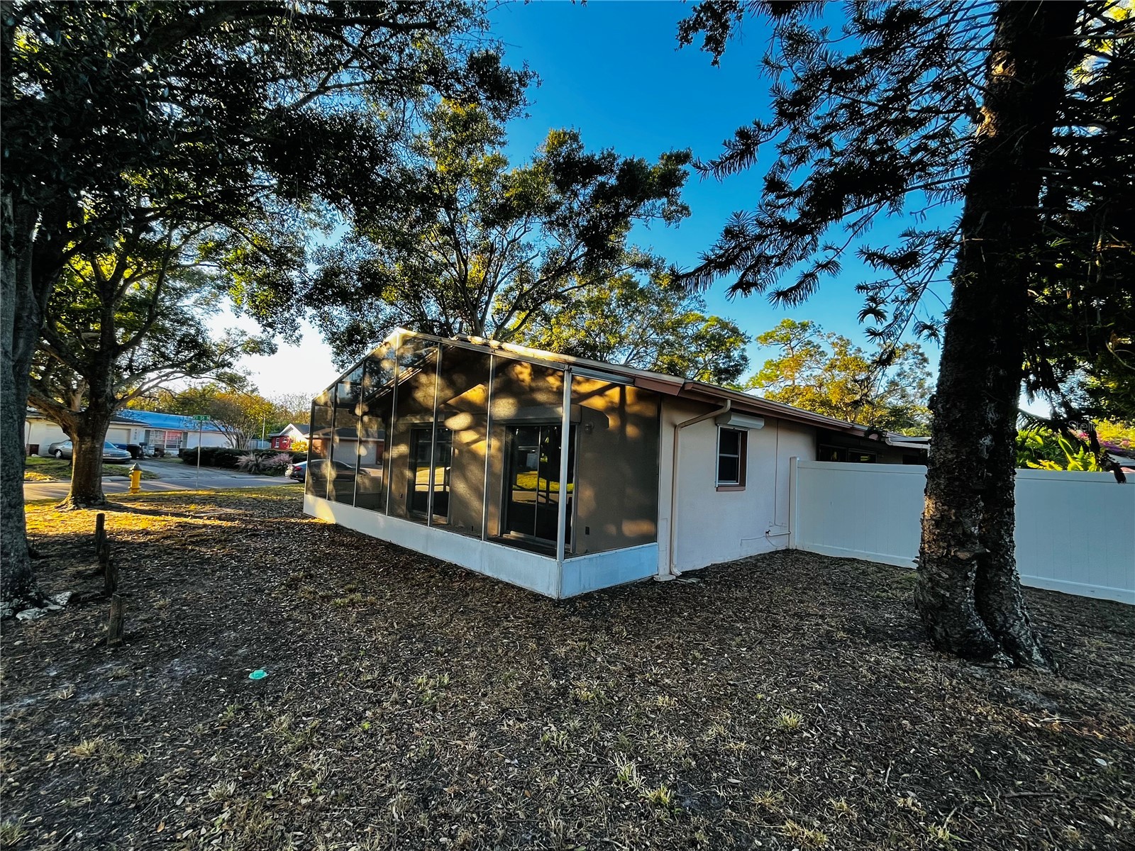 7401 21st Street N Saint Petersburg FL 33702 TB8448354 image42