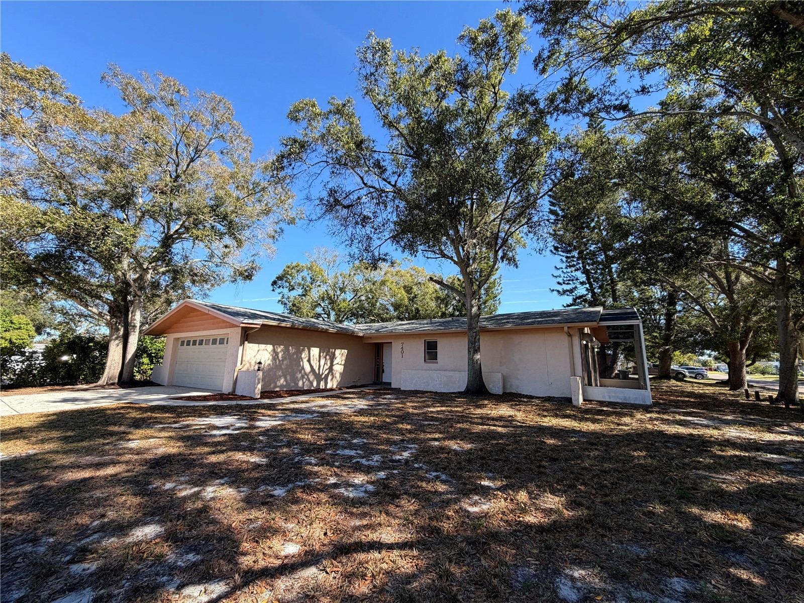 7401 21st Street N Saint Petersburg FL 33702 TB8448354 image49