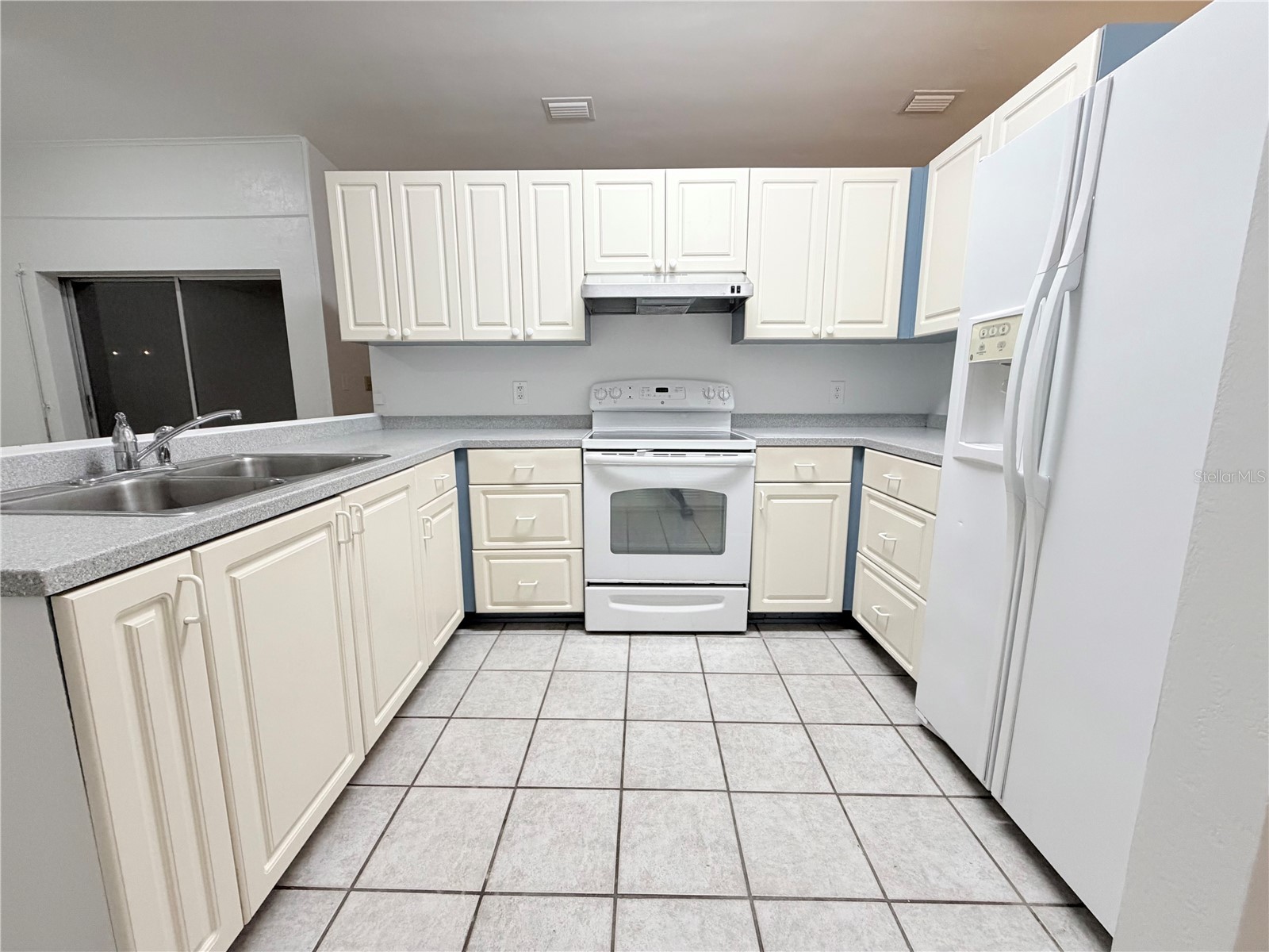 7401 21st Street N Saint Petersburg FL 33702 TB8448354 image5