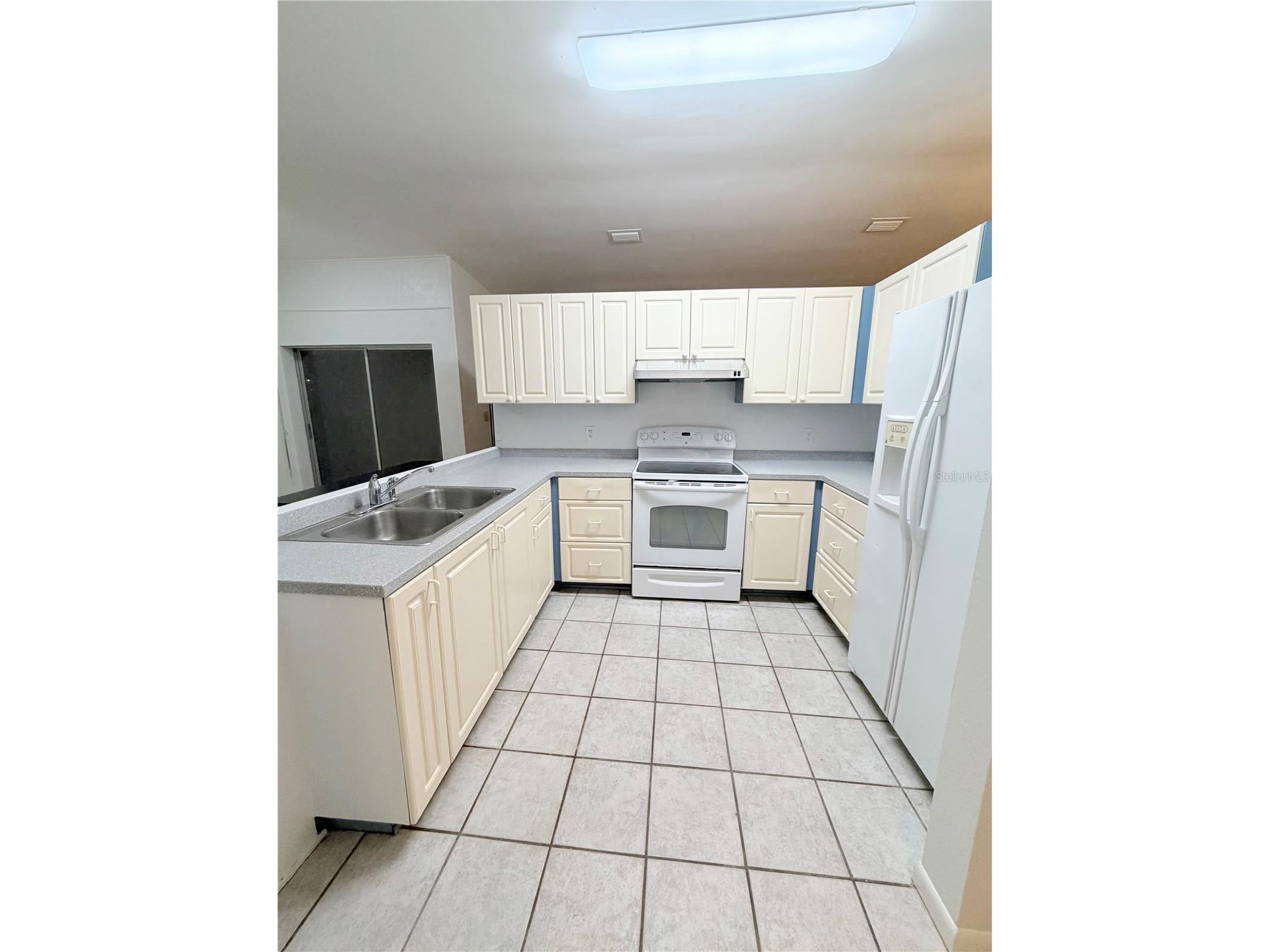 7401 21st Street N Saint Petersburg FL 33702 TB8448354 image6