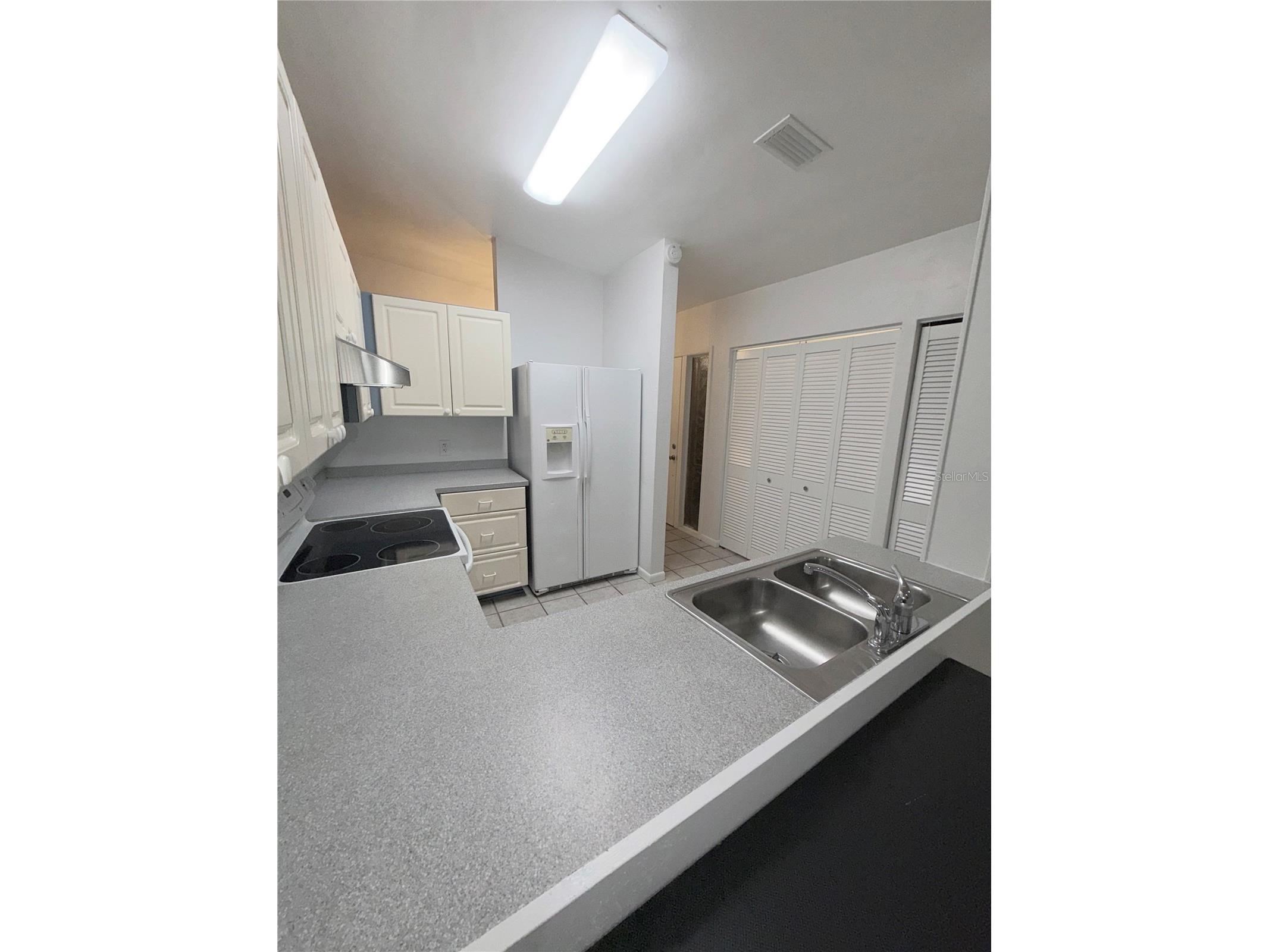 7401 21st Street N Saint Petersburg FL 33702 TB8448354 image9