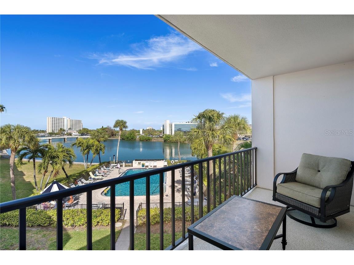 7401 Bay Island Drive S #329 South Pasadena FL 33707 U8230240 image1