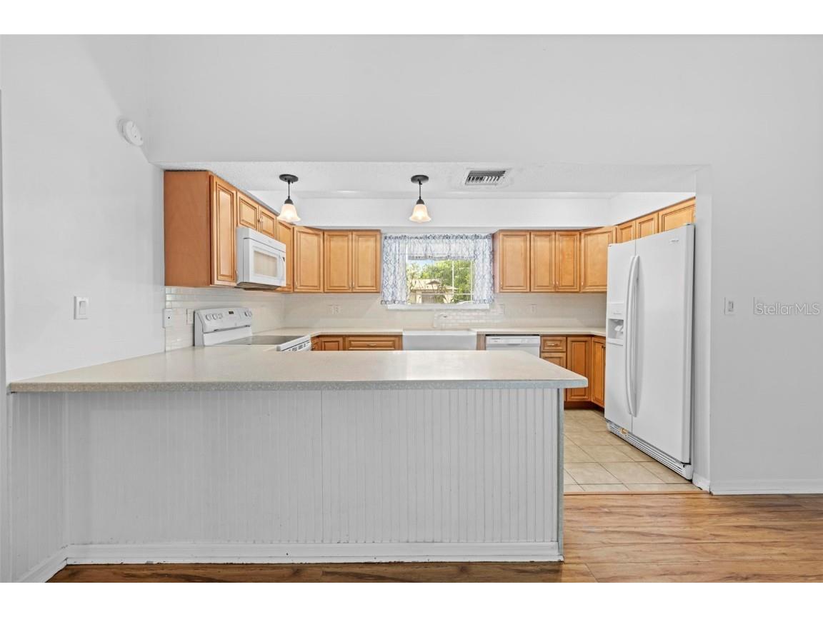 7401 Galloway Road Weeki Wachee FL 34613 TB8433772 image16