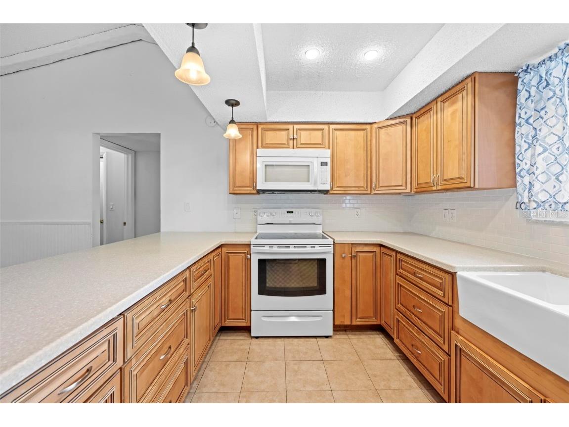 7401 Galloway Road Weeki Wachee FL 34613 TB8433772 image20