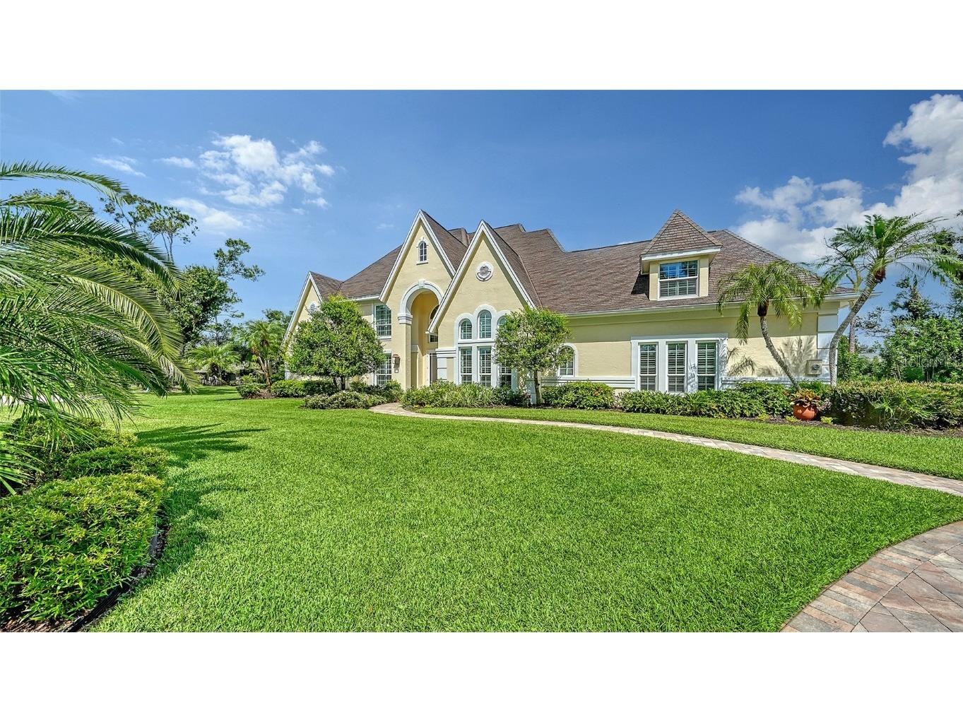 7401 Hemlock Lane Sarasota FL 34241 A4667901 image1