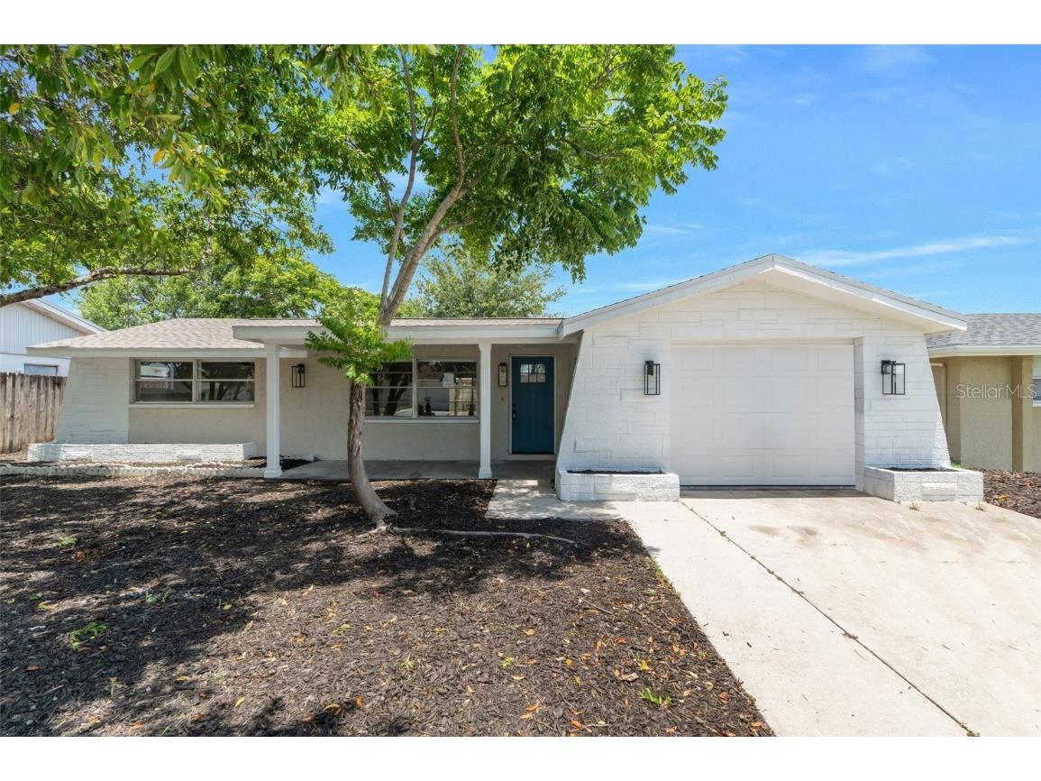 7401 Oakshire Drive Port Richey FL 34668 W7856011 image1